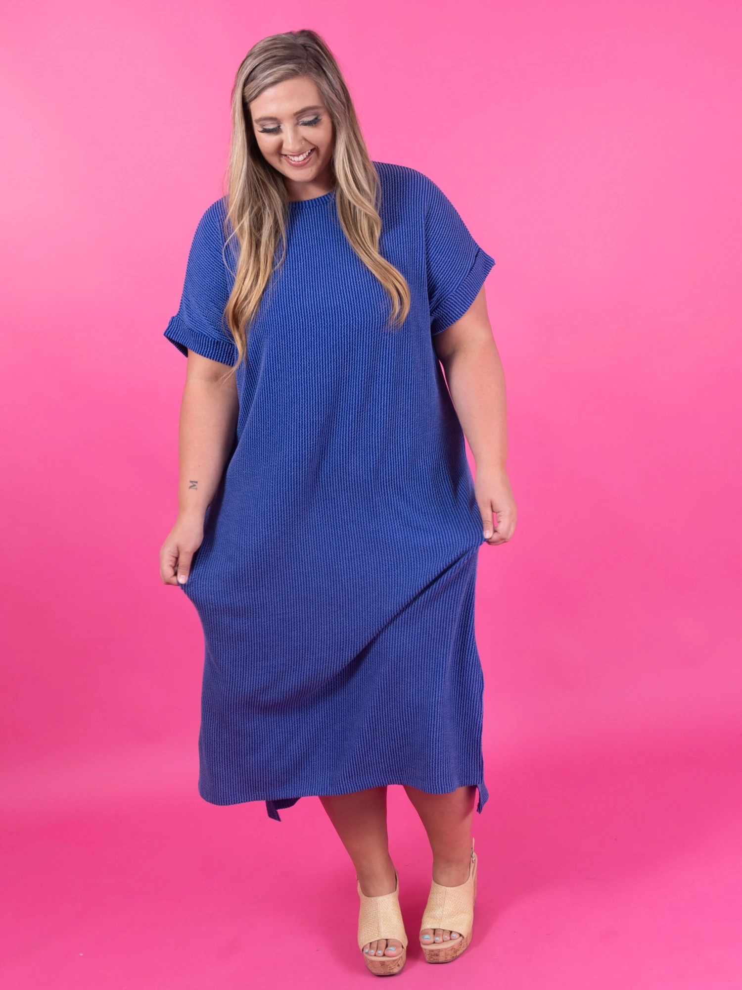 Short Sleeve Round Neck Ribbed Midi Dress | S - 2X - Image 5