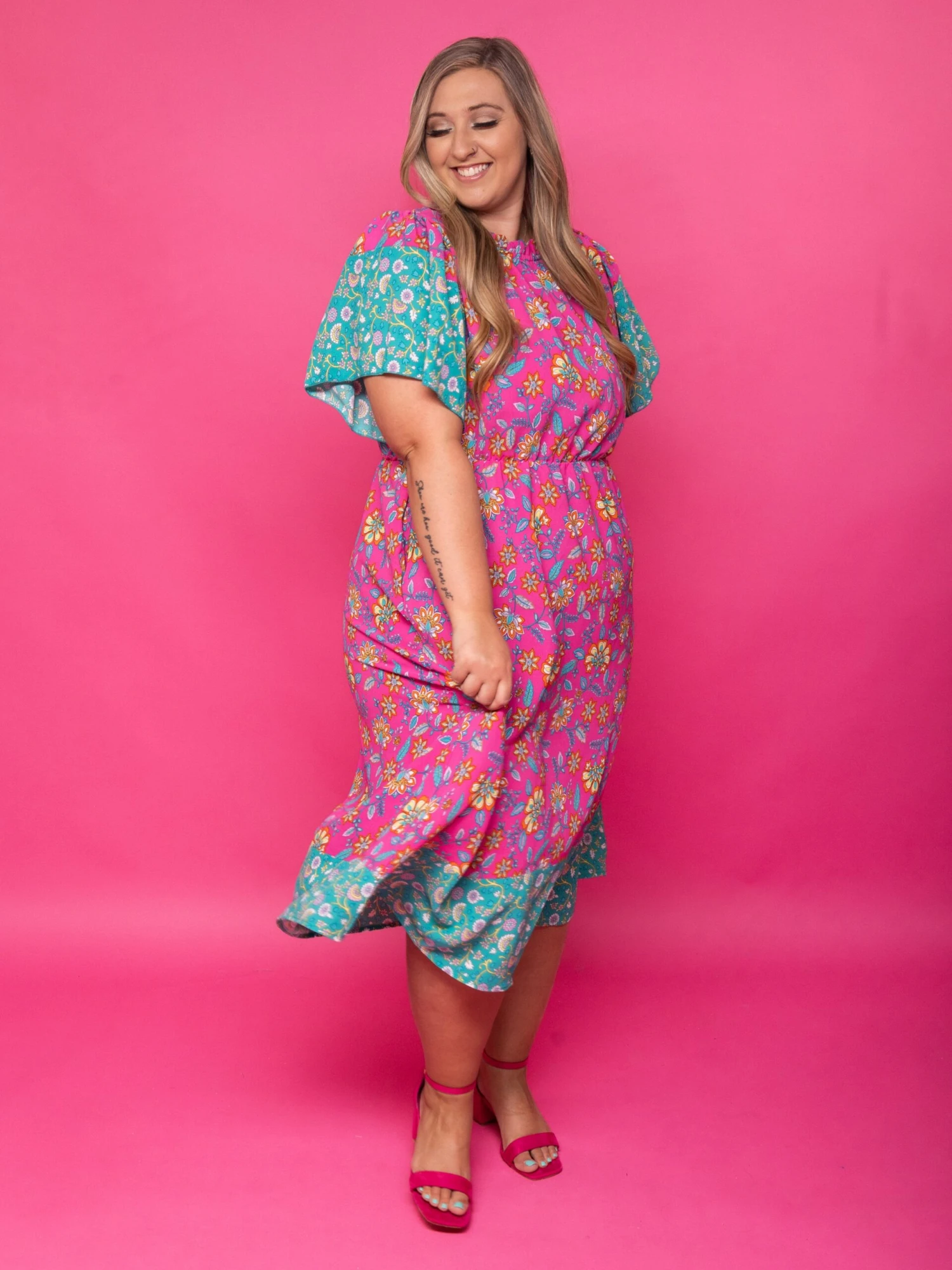 Mock Neck Floral Colorblock Short Sleeve Midi Dress | S - 3XL - Image 2