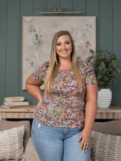 Floral Top W/Ruffled Sleeves | S-L