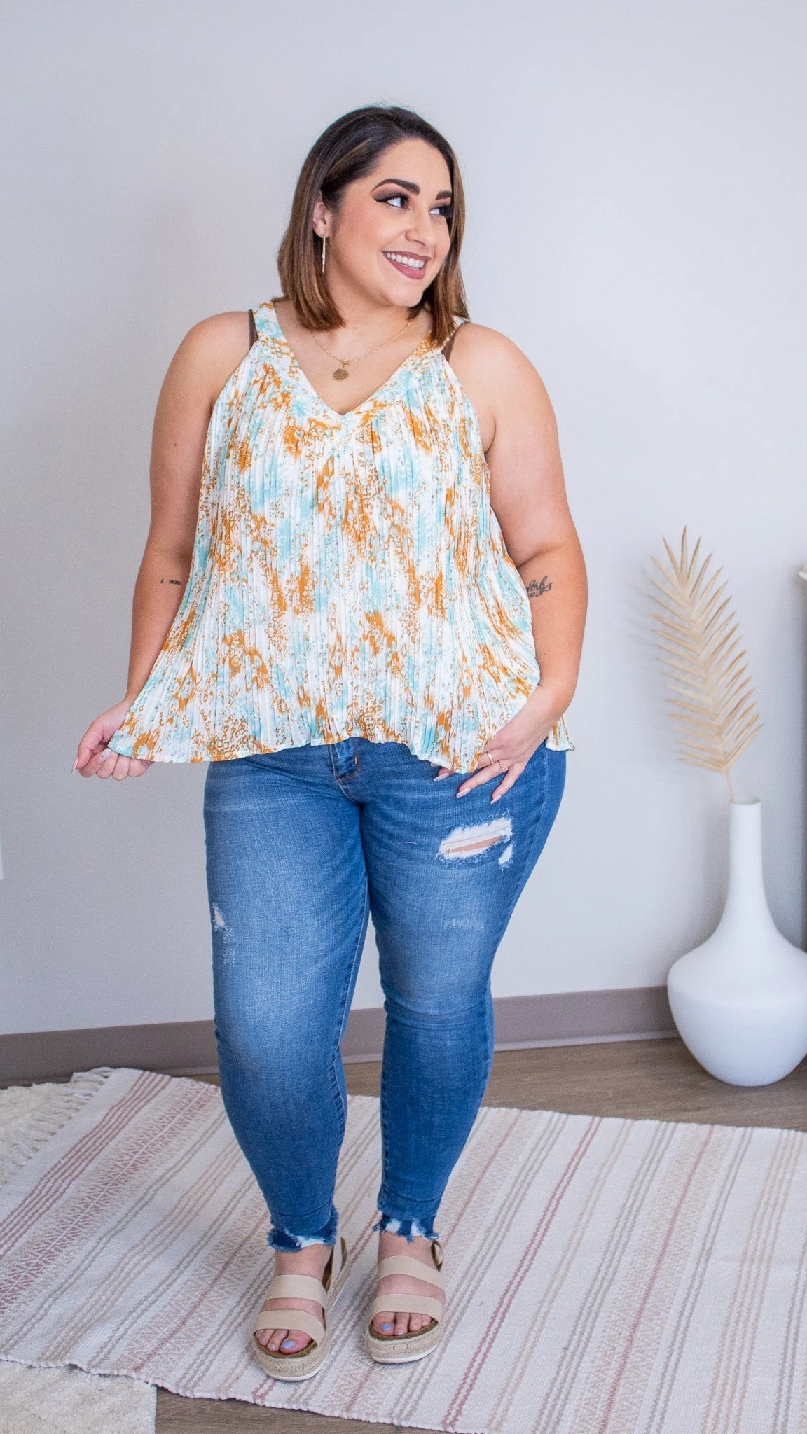 Heals In HandTop *Final Sale* - Image 2