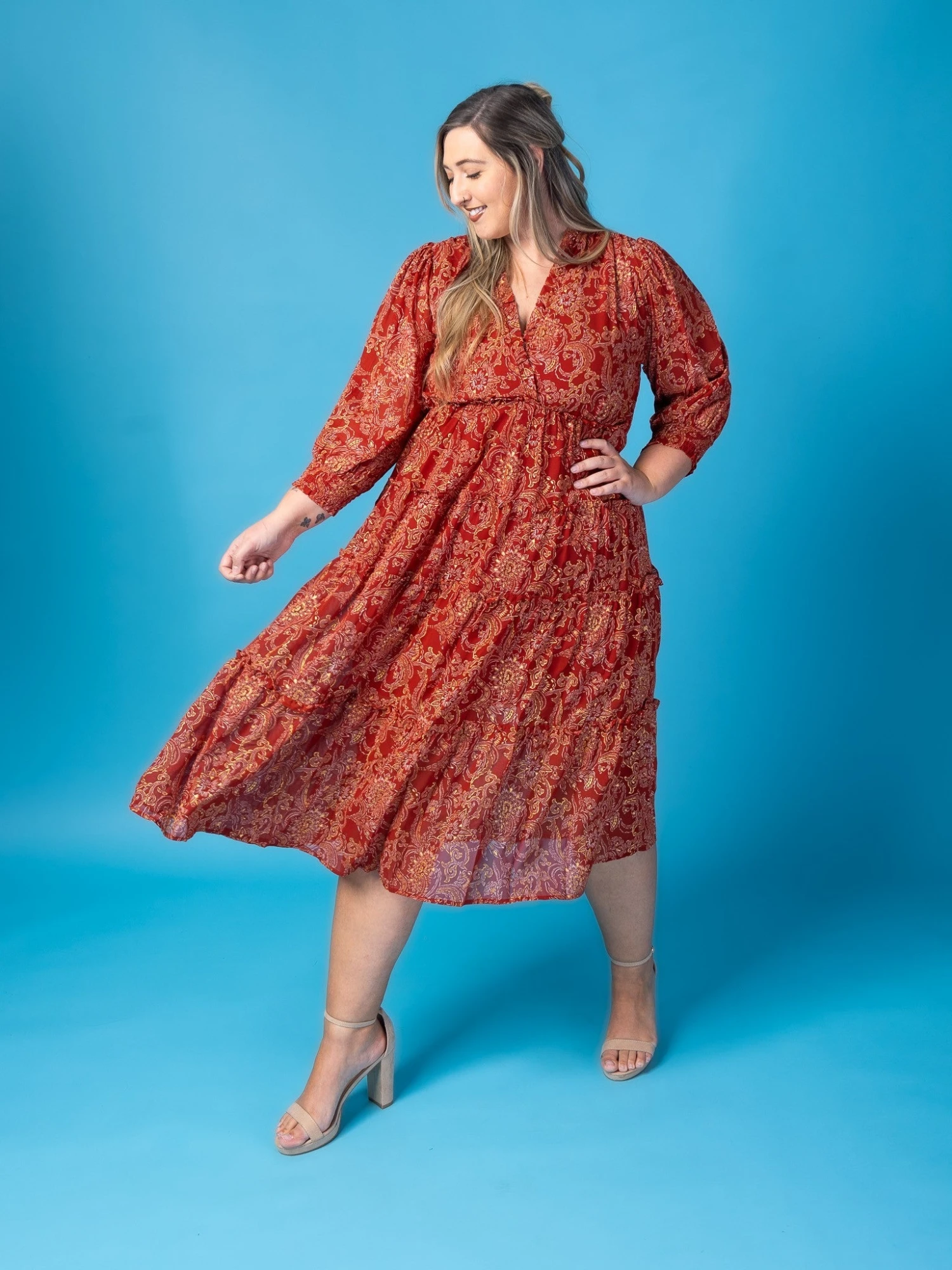 Metallic Printed Ruffled V-Neck 3/4 Sleeve Tiered Dress | S - L - Image 2