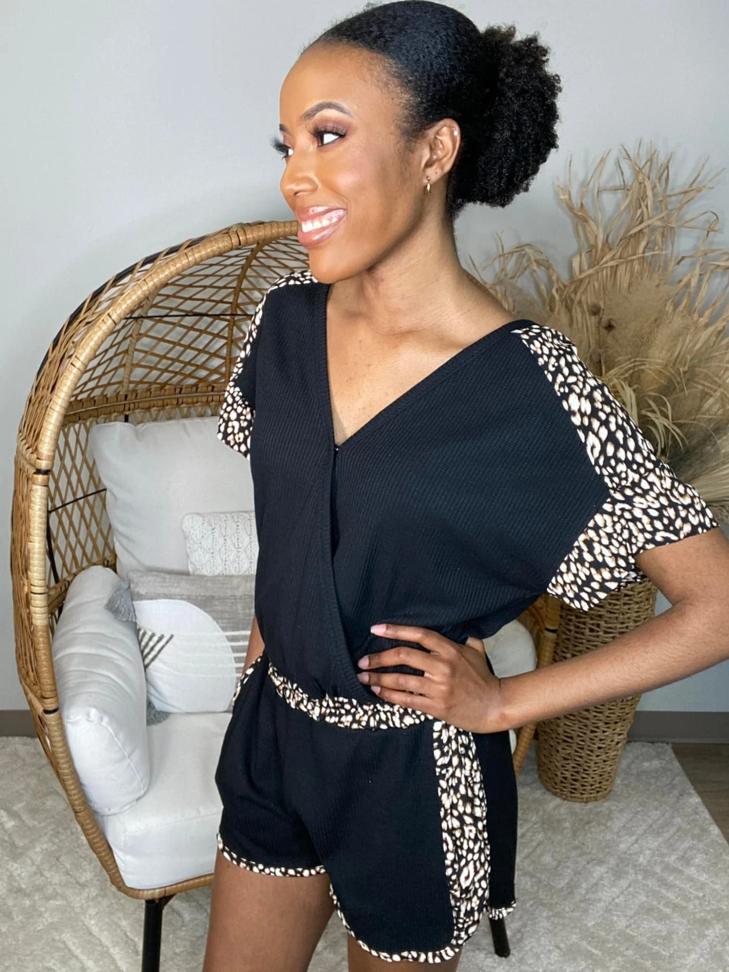 Music Plays Romper *Final Sale* - Image 3