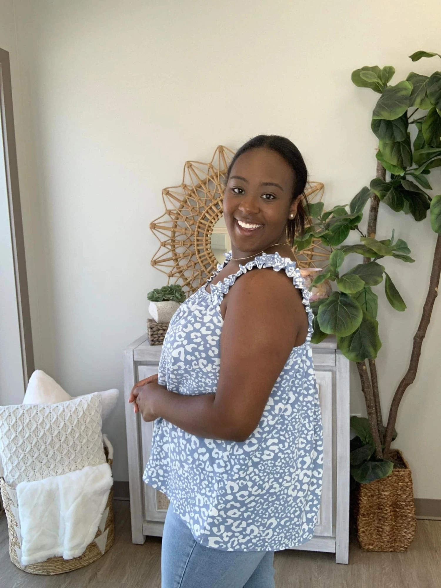 On Screen Top *Final Sale* - Image 5