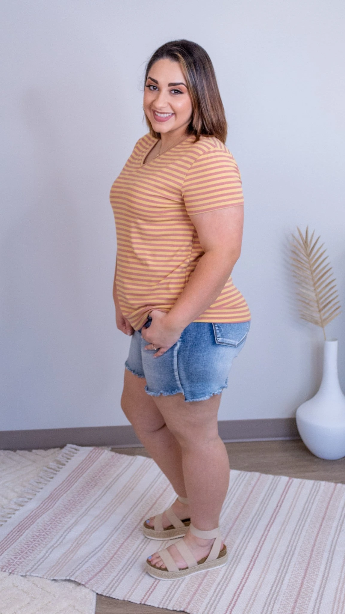 Broad Horizons Top *Final Sale* - Image 3