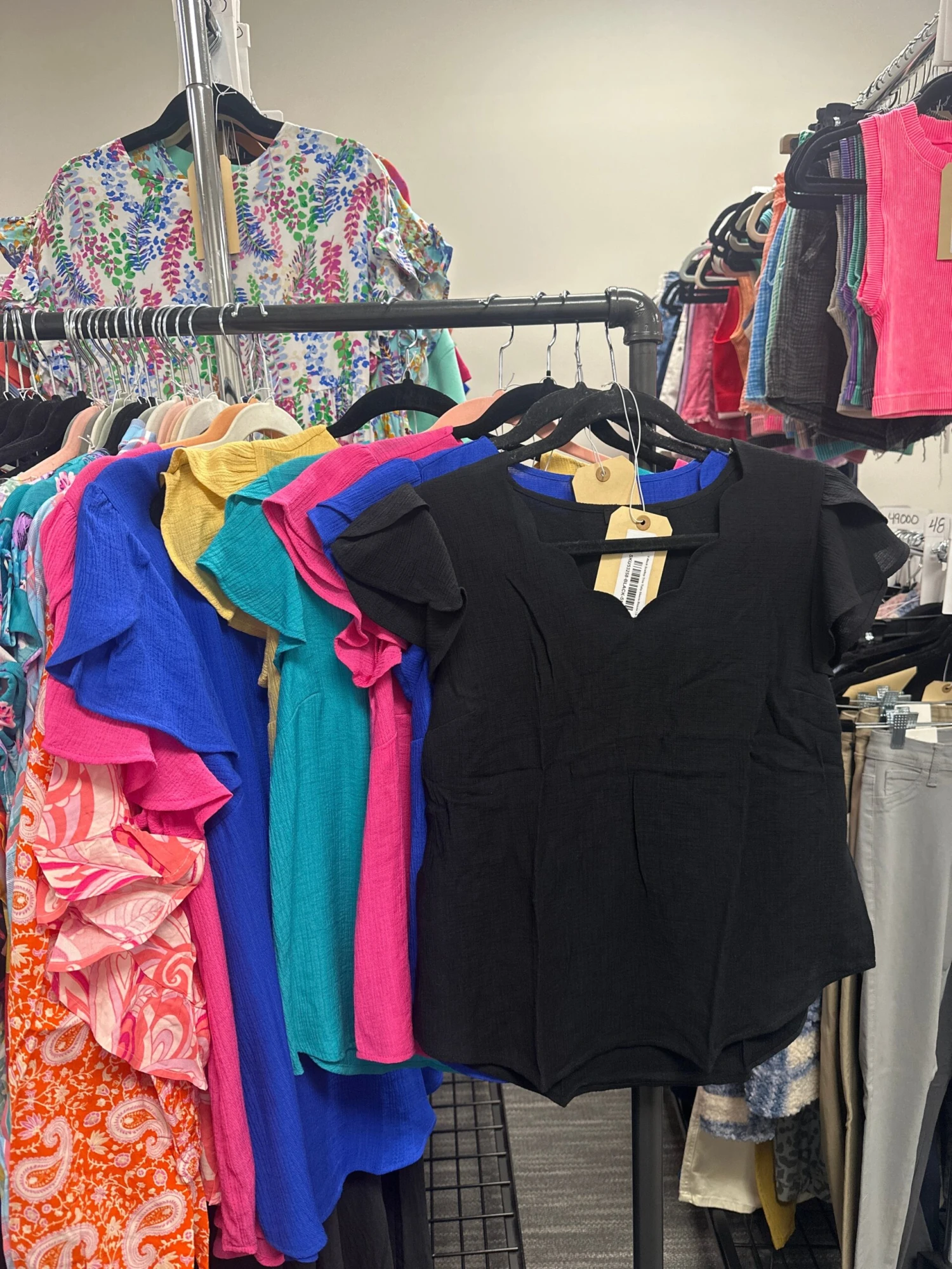 V-Neck Scallop Trim Tulip Sleeve Blouse | S-3X