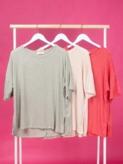 Ribbed Top With Side Slits | S - 3XL