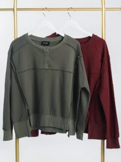 Button Round Neck Long Sleeve Henley Pullover | S - 3XL