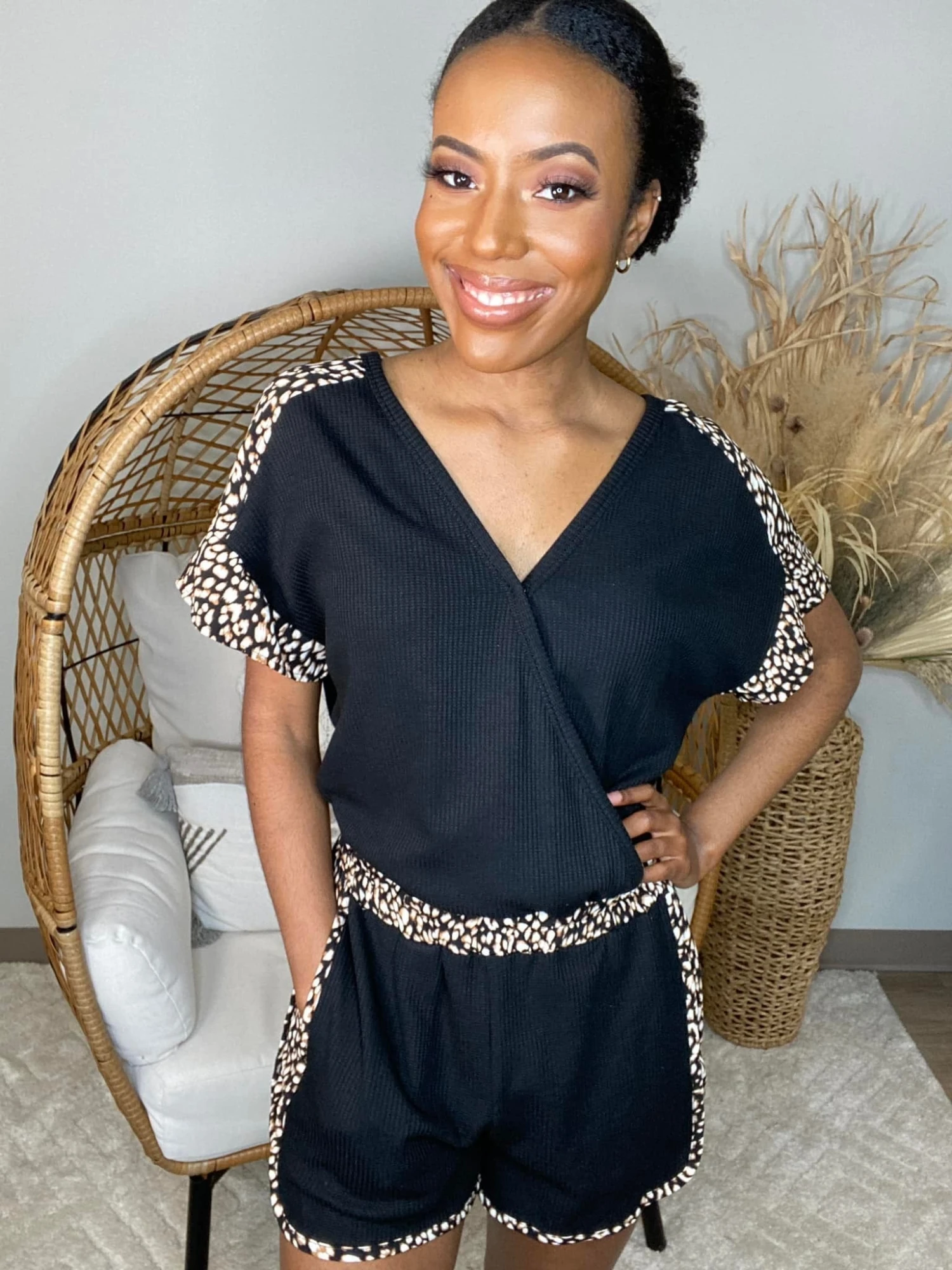 Music Plays Romper *Final Sale* - Image 2