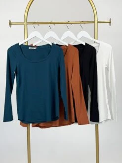 Scoop Neck Long Sleeve Fitted Top| S-3X