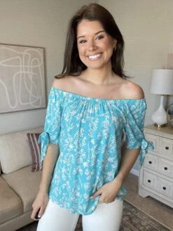 Across The Way Blouse | S - XL *Final Sale*